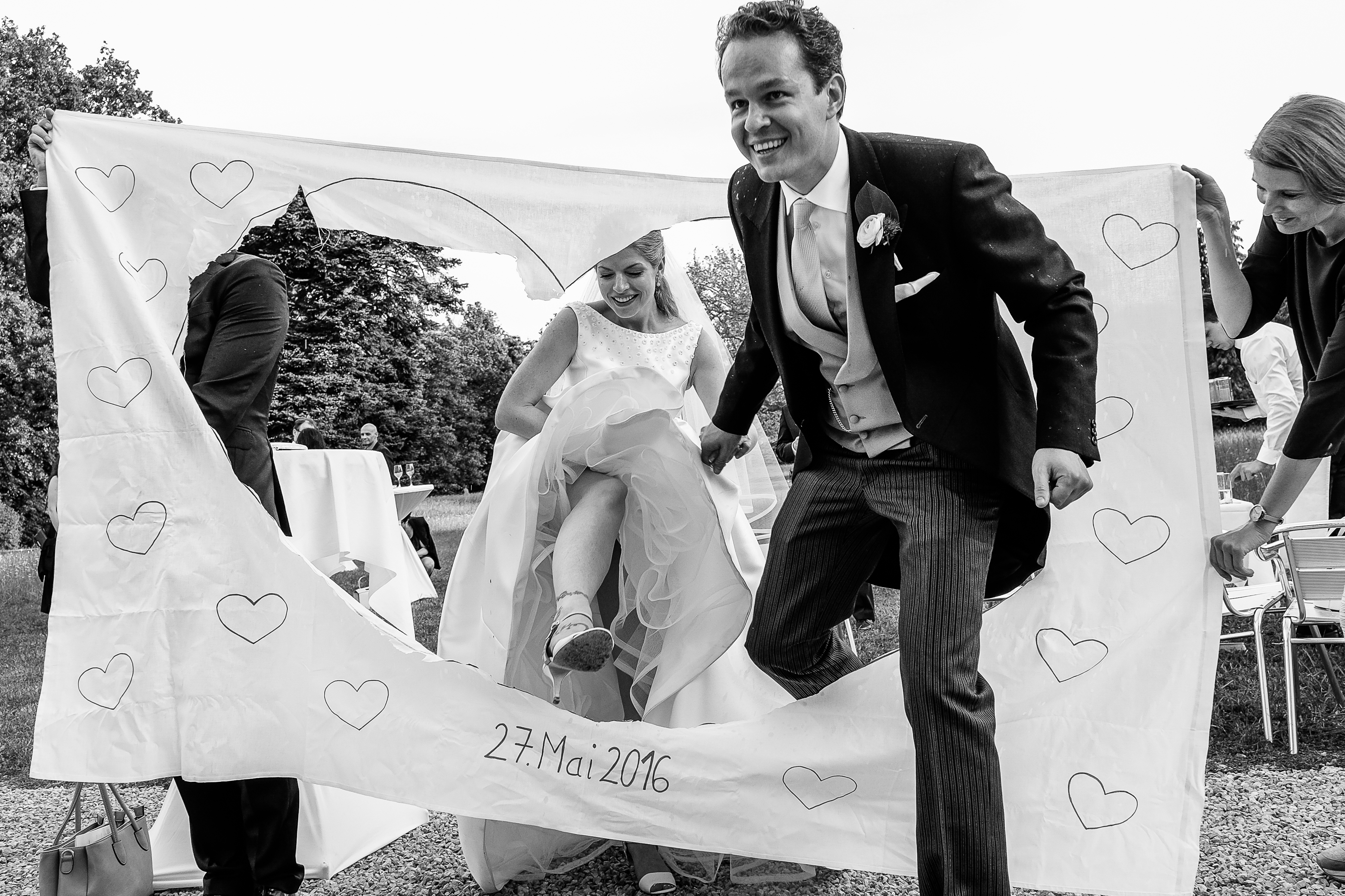 California Brides, European Eyes