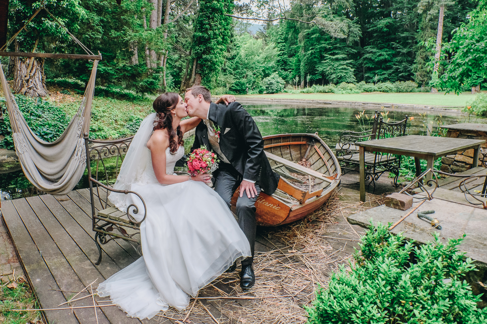 5 Reasons to Book a Fine Art Wedding Photographer for Your Destination Wedding (Before It’s Too Late)